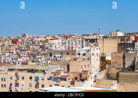 Alte Häuser und Gebäude in der Medina von Fez Marokko Stockfoto