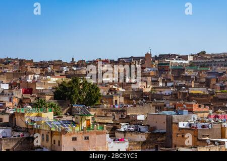 Alte Häuser und Gebäude in der Medina von Fez Marokko Stockfoto