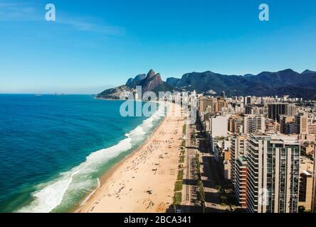 Luftaufnahme des berühmten Ipanema Beach, Rio de Janeiro, Brasilien Stockfoto