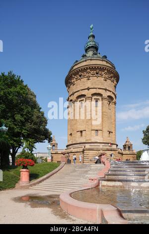 Wasserturm, Friedrichsplatz, Mannheim, Baden-Württemberg, Deutschland, Europa Stockfoto