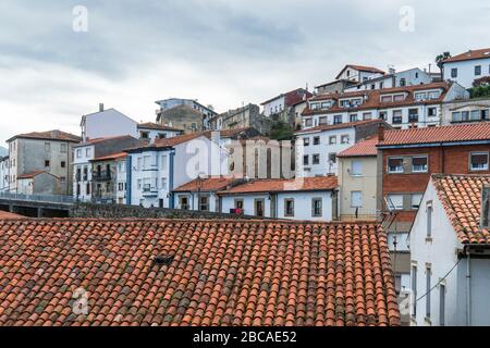 Spanien, Nordküste, Asturien, Lastres, malerisches Fischerdorf Stockfoto