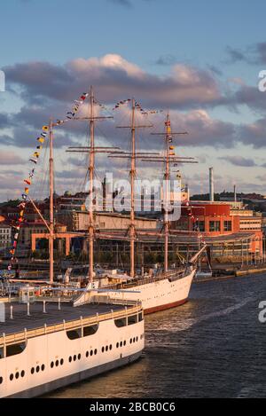 Schweden, Vastragotland und Bohuslan, Gothenburg, Goteborgsoperan, Stadtoper Buidling, Sonnenuntergang Stockfoto