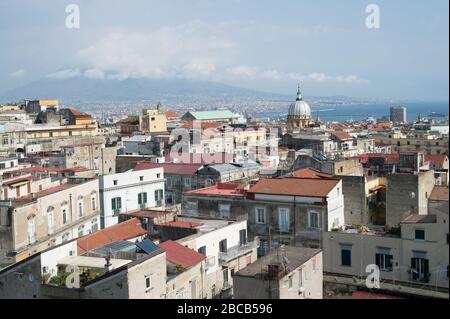 Blick auf Neapel in cronavirus Zeit aufgegeben Stockfoto