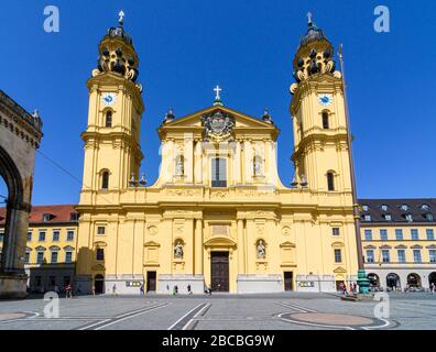 Domkirche, Theatinenkirche, Odeonsplatz, München, Deutschland Stockfoto