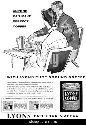 1960 britische Werbung für reinen gemahlenen Kaffee aus Lyon. Stockfoto