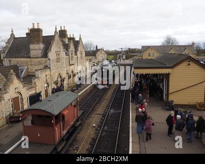 92 GESCHWADER, Nº34081 DIE SCHLACHT VON GROSSBRITANNIEN DAMPFLOKOMOTIVE AUF NENE VALLEY HERITAGE RAILWAY Stockfoto