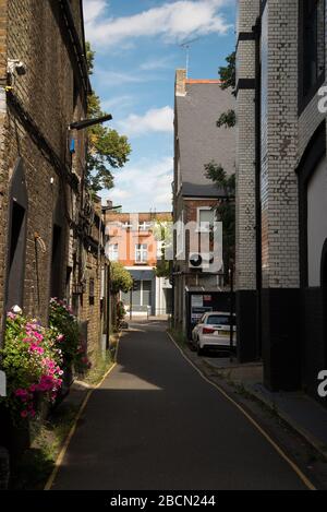 Voysey House, Barley Mow Passage, Chiswick, London, W4 4PN Entworfen von C. F. A. Voysey (Charles Francis Annesley Voysey). Stockfoto