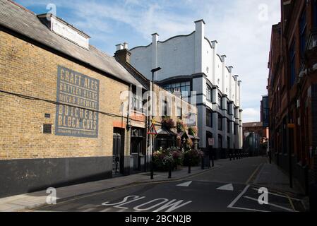 Voysey House, Barley Mow Passage, Chiswick, London, W4 4PN Entworfen von C. F. A. Voysey (Charles Francis Annesley Voysey). Stockfoto