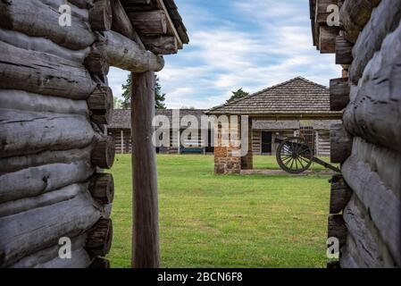 Im Inneren der Stockade in Fort Gibson, einem historischen Militärgelände in Oklahoma, das die amerikanische Grenze auf indischem Gebiet von 181-8 bewachte. Stockfoto