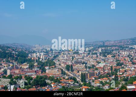 Arial Blick auf die Stadt Sarajevo Stockfoto