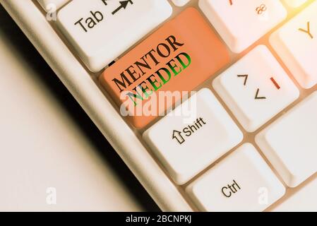 Konzeptionelle Hand schreiben Übersicht Mentor benötigt. Konzept Sinn wollte Hilfe für mehr erfahren oder mehr Kenntnisse demonstrieren Stockfoto