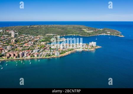 Luftbild auf dem berühmten Smedley's Point, Sydney, Australien. Blick auf die Vorstadt von Sydney von oben. Luftbild auf Sydney North Harbour, North hea Stockfoto