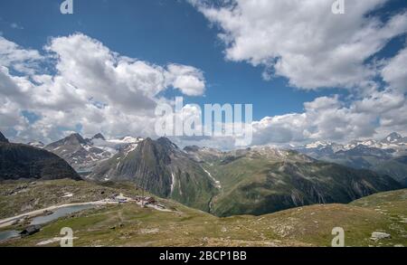 nufenenpass, wolkig, schweiz, tessin, Camper Stockfoto