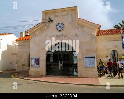 Hafenamt, Fornells Port, Menorca, Balearen, Spanien, Europa Stockfoto