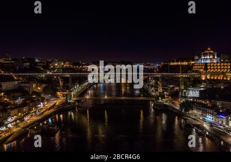 Porto in Portugal Stadtbild, Luftaufnahme Drohne Stockfoto