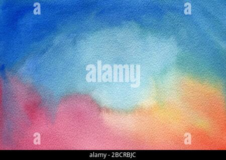 Abstraktes Hintergrunddesign in Aquarell mit blauen, rosafarbenen und orangefarbenen Rändern, farbenfroher Grunge-Textur-Vorlage mit heller Mitte Stockfoto