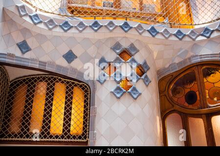 Das Innere der berühmten Casa Batllo, die von Antonio Gaudi und Josep Maria Jujol restauriert wurde, wurde 1877 erbaut und im Jahr 1904/05 renoviert. Barcelona, Spanien, C Stockfoto