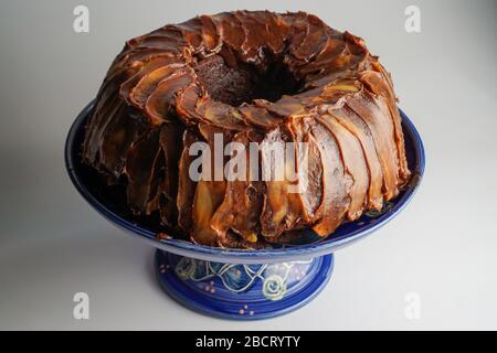 Schokolade Erdnussbutter gebündelter Kuchen Stockfoto