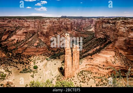 Spider Rock, Canyon de Chelly National Monument, Navajo Nation, Arizona, USA Stockfoto