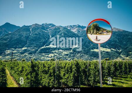 Radfahrstraße in Italien Meran, in der Nähe des berühmten Passo dello Stelvio Stockfoto