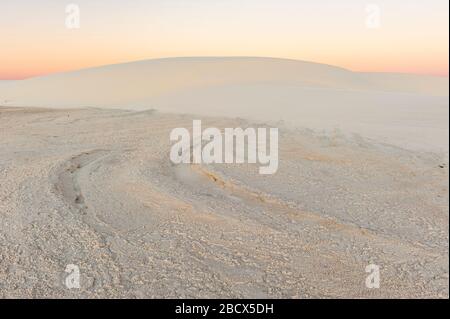 US-Nationalparks, New Mexico-Landschaft, Gipsformationen, White Sands National Monument, White Sands National Park, New Mexico, NM, USA. Stockfoto