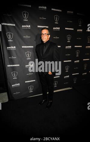 Der Bekleidungsdesigner Kenneth Cole besucht amfAR Official After Party am 29. Oktober 2015 um 1OAK in West Hollywood, Kalifornien. Stockfoto