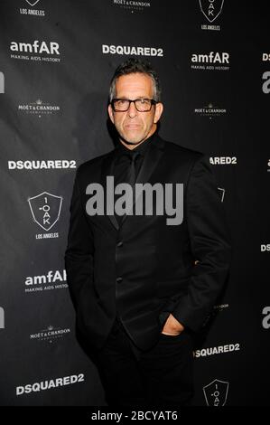 Der Bekleidungsdesigner Kenneth Cole besucht amfAR Official After Party am 29. Oktober 2015 um 1OAK in West Hollywood, Kalifornien. Stockfoto