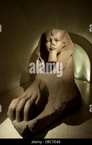 Große Sphinx von Tanis aus Ägypten, Louvre Museum, Paris, Frankreich Stockfoto