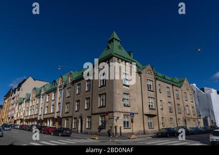 Eira und Ullanlinna sind aufgrund ihrer einzigartigen Architektur und der Nähe zur Ostsee die teuersten und attraktivsten Wohngebiete in Helsinki. Stockfoto