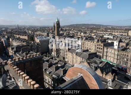 Blick auf das westliche Ende von Edinburgh, Schottland. Stockfoto