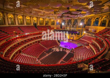 Inneneinrichtung der Royal Albert Hall ohne Leute Stockfoto