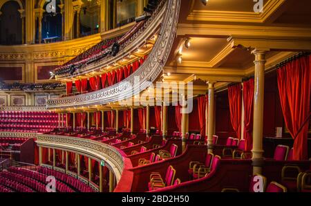 Inneneinrichtung der Royal Albert Hall ohne Leute Stockfoto