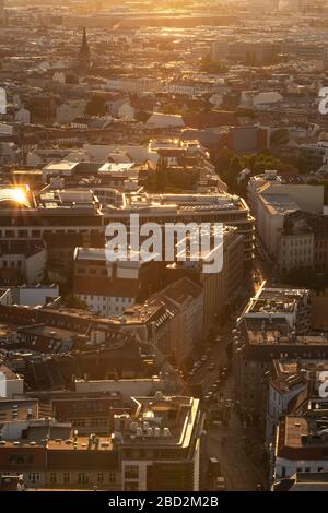 Stadtbild von Berlin bei Sonnenuntergang Stockfoto