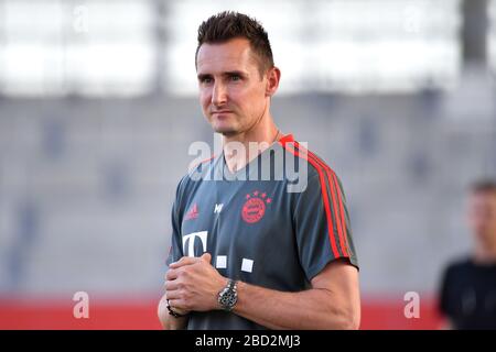 München, Deutschland. April 2020. Miroslav KLOSE könnte Co-Trainer beim FC Bayern werden. Archivfoto: Miroslav KLOSE (Coach M), Geste, Einzelbild, Einzelmotiv, Halbfigur, Halbfigur. Fußball U-17: 1. Spieltag der deutschen Bundesliga. FC Bayern München (M) - 1.FC Köln, am 5. Juni 2019 FC Bayern Campus Nutzung weltweit Credit: Dpa / Alamy Live News Stockfoto
