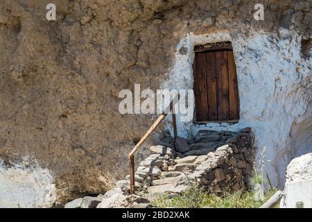 Altes historisches Höhlendorf auf Gran Canaria, Acusa Seca genannt Stockfoto