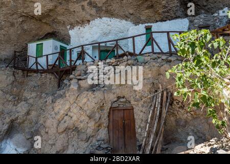 Altes historisches Höhlendorf auf Gran Canaria, Acusa Seca genannt Stockfoto