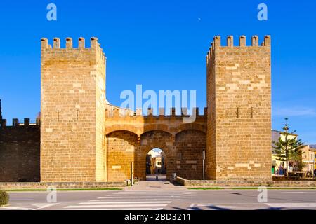 Stadttor Porta de Sant Sebastia, Alcudia, Raiguer Region, Mallorca, Balearen, Spanien Stockfoto