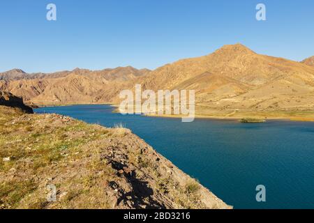 Naryn-Fluss in den Bergen Kirgisistans. Stockfoto