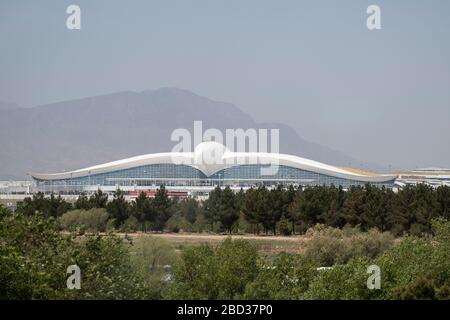 Ashgabat International Airport (ASB) in Form eines Falken gebaut Stockfoto