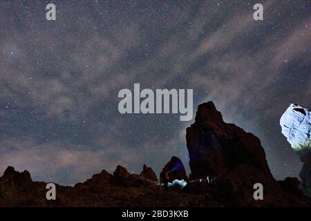 Vulkan Kraterhimmel am Teide in der Nacht in der Nähe von Roque de Garcia Stockfoto