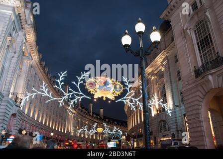 Christmas Lights 2013 Mr. Peabody & Sherman Dreamworks Regent Street, Westminster, London W1B 4DY Stockfoto