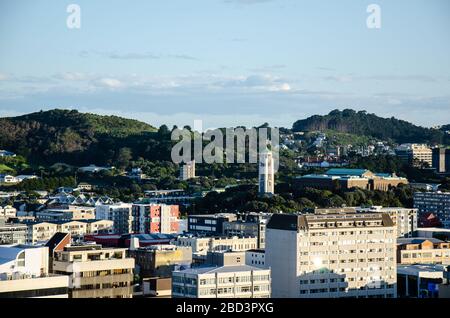 Blick auf das nationale Kriegsdenkmal in wellington von botanischen Gärten Stockfoto