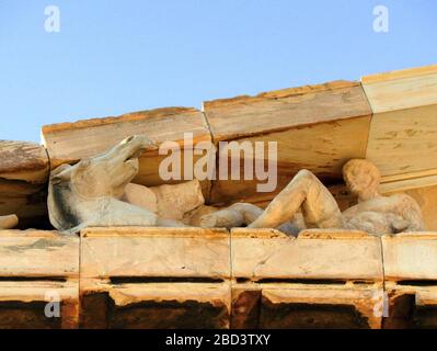 Detailansicht der südlichen Ecke des Ostgiedments, des Parthenon, der Akropolis, Athen Stockfoto