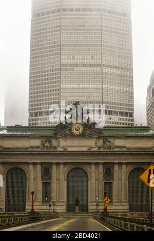 Grand Central Terminal an einem nebligen Tag in New York City. Stockfoto