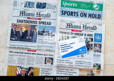 Miami Beach Florida, Miami Herald Titelseite Zeitung Schlagzeilen, Coronavirus covid-19 Krise Pandemie Gesundheit Krankheit, Abschaltung NBA suspendiert Saison Sport Stockfoto