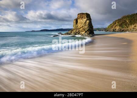 Crinnis Island an der Carlyon Bay in Cornwall. Stockfoto