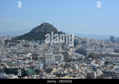 Blick über Athen von den antiken Ruinen der Akropolis, Griechenland Stockfoto