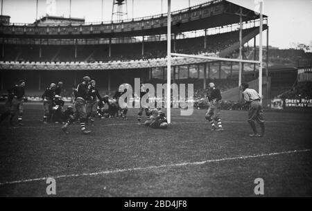 Vintage College Football - Brown University vs. Cornell University Ca. Oktober 1914 Stockfoto