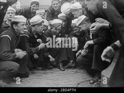 Aufnahmen von Craps können. 1910-1915 Stockfoto