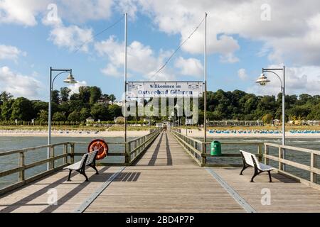 Die Anlegestelle am Ostseebad Göhren auf der Insel Rügen an der Ostseeküste in Deutschland Stockfoto